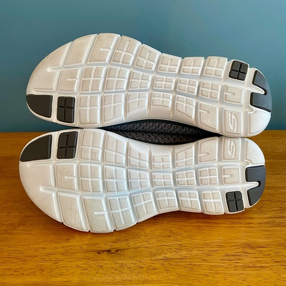 Skechers Women’s Flex Appeal Dual Lite Shoes - Picture 5 of 10